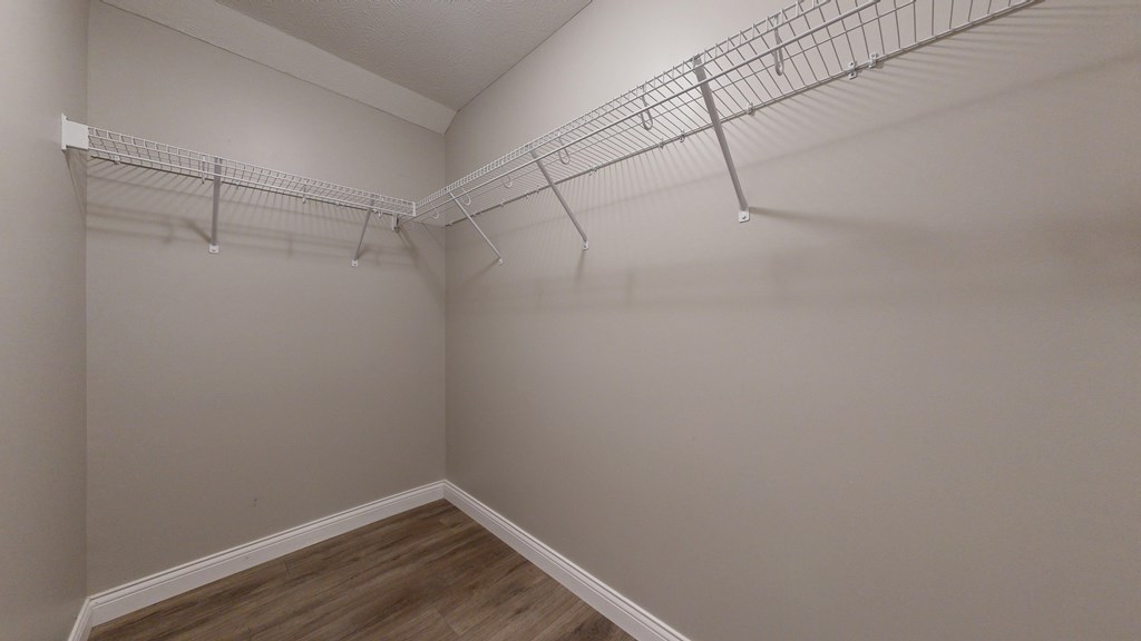 1400 Marion Ave Property Photo 22