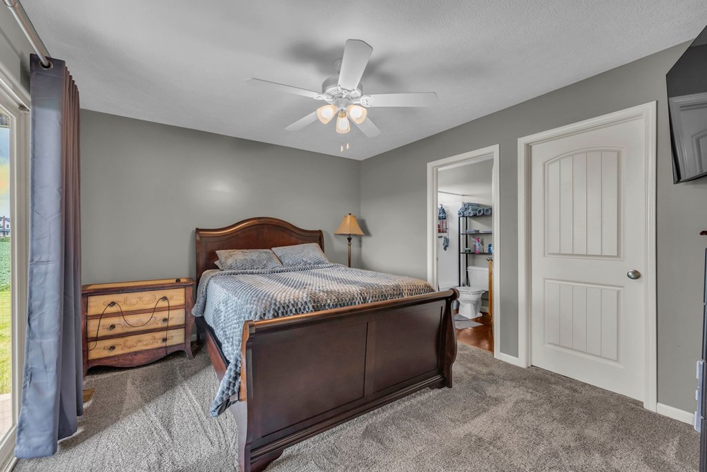 48 281 Property Photo 24