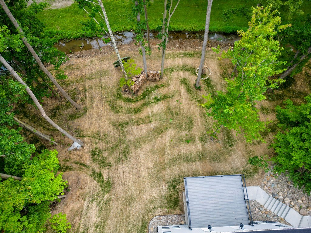 124 E. Walnut Property Photo 42