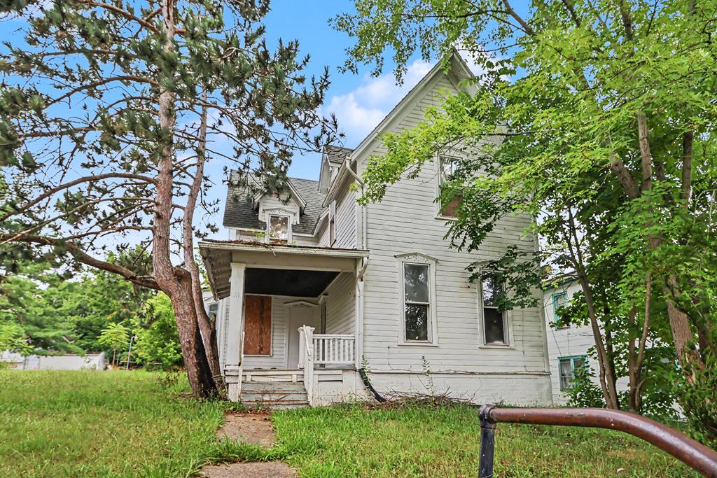 129 Washington Avenue Property Photo 1