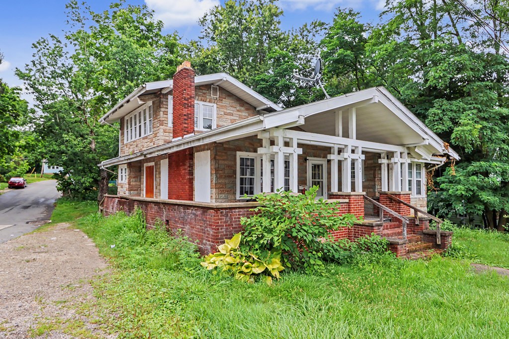 187 Penn Avenue Property Photo 3