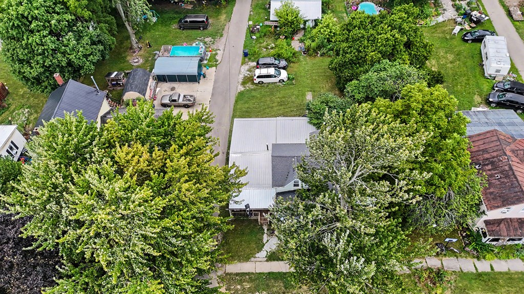 34 2nd Street Property Photo 2