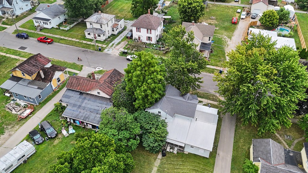 34 2nd Street Property Photo 3