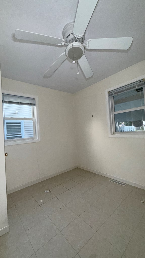 53 Vernon Rd Property Photo 13
