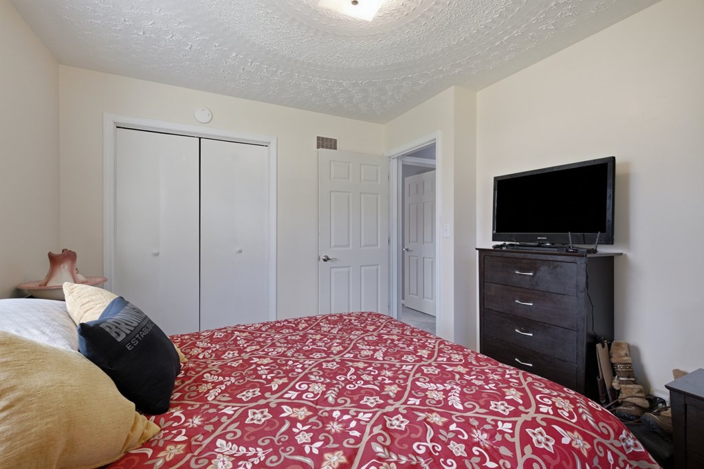 919 Masters Ave Property Photo 12