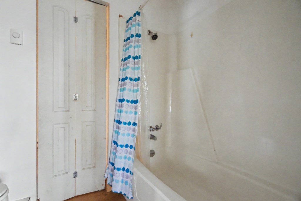 271 Eighth Avenue Property Photo 12