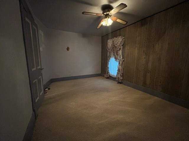 221 S Boston St Property Photo 13