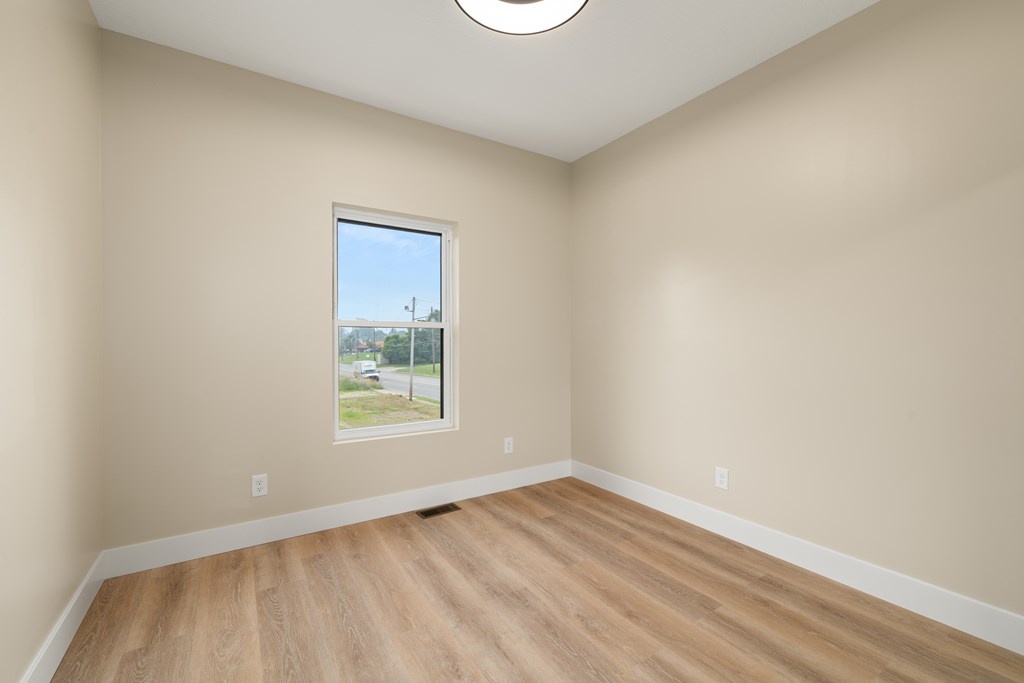 1323 S Trimble Rd Property Photo 27