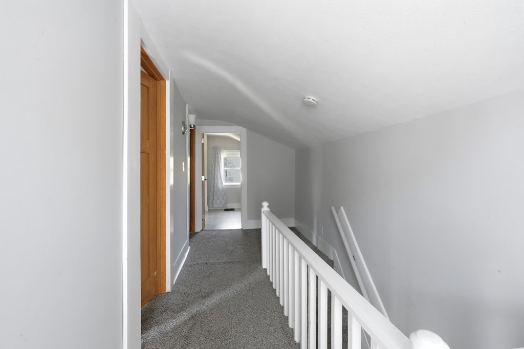 220 Diamond Street Property Photo 15