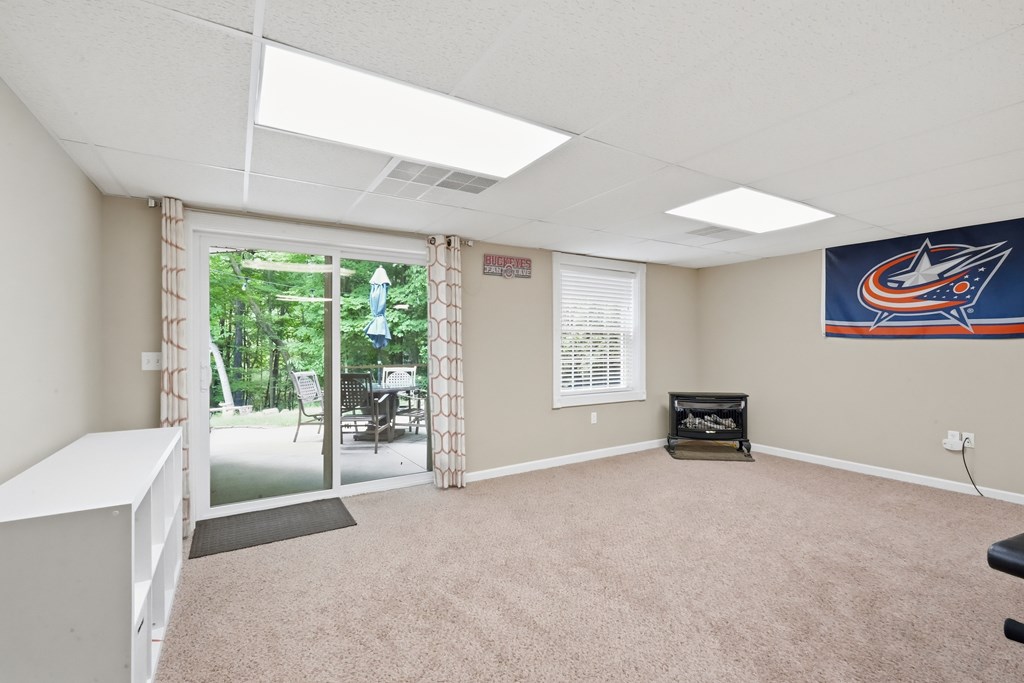 861 Williamsburg Court Property Photo 34