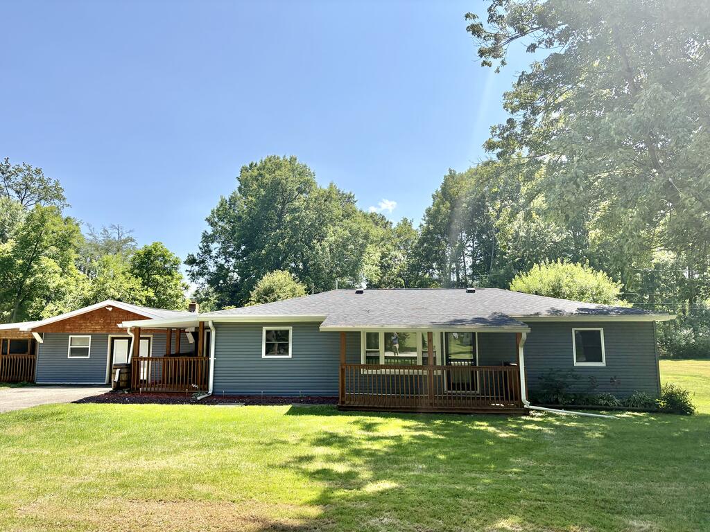 1209 Caldwell Ave Property Photo 1