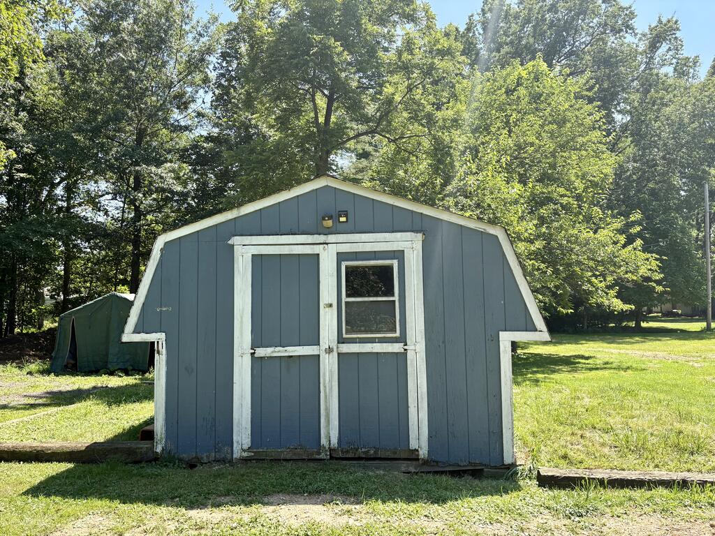 1209 Caldwell Ave Property Photo 26