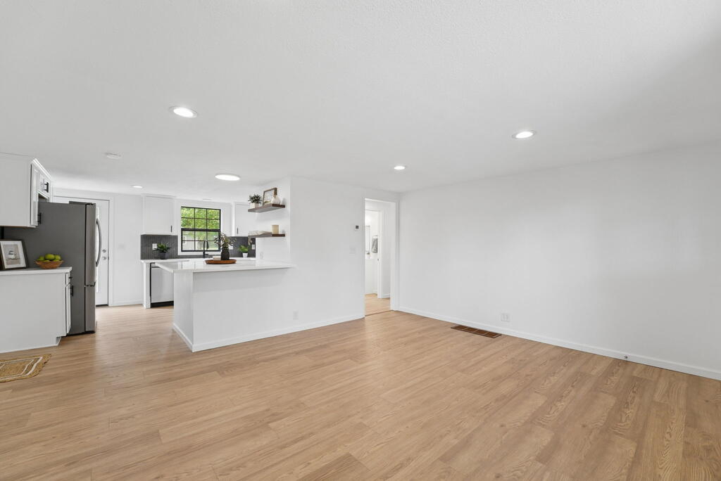 26 Mermary Drive Property Photo 11