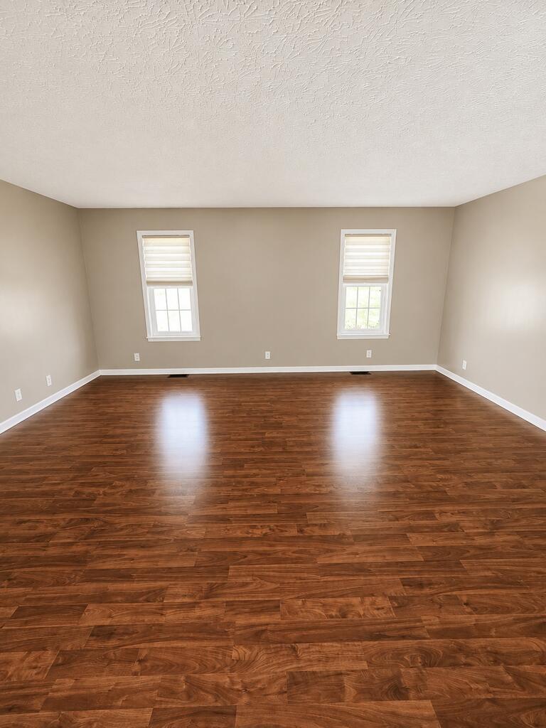 1608 Lindaire Property Photo 9