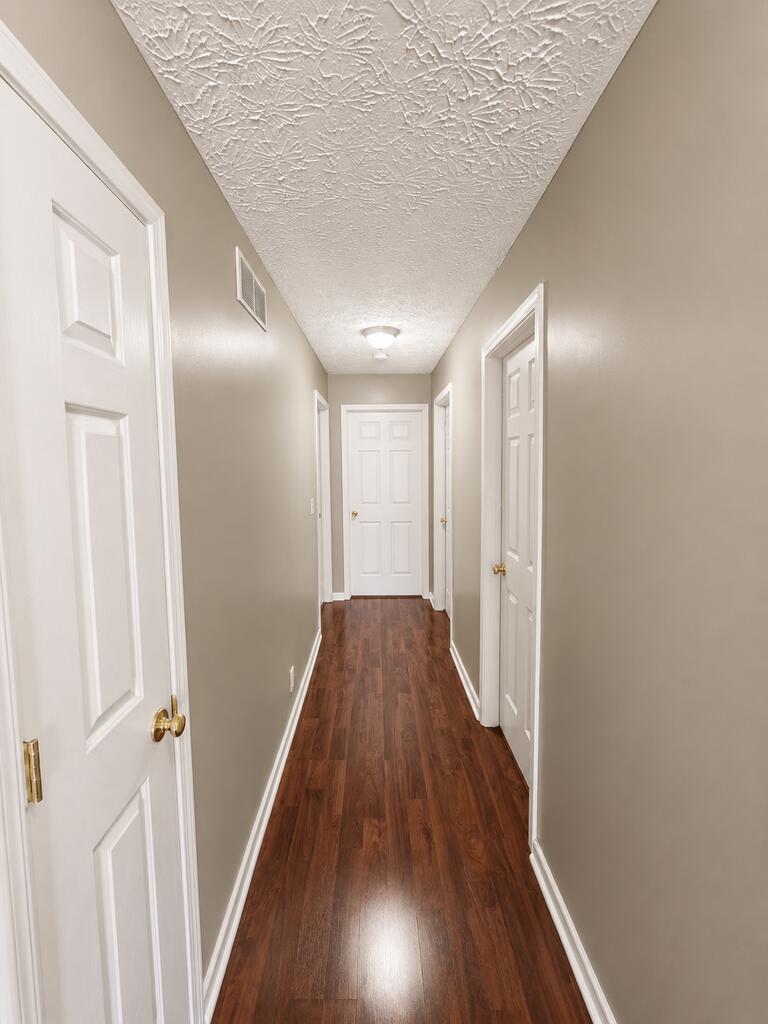1608 Lindaire Property Photo 16