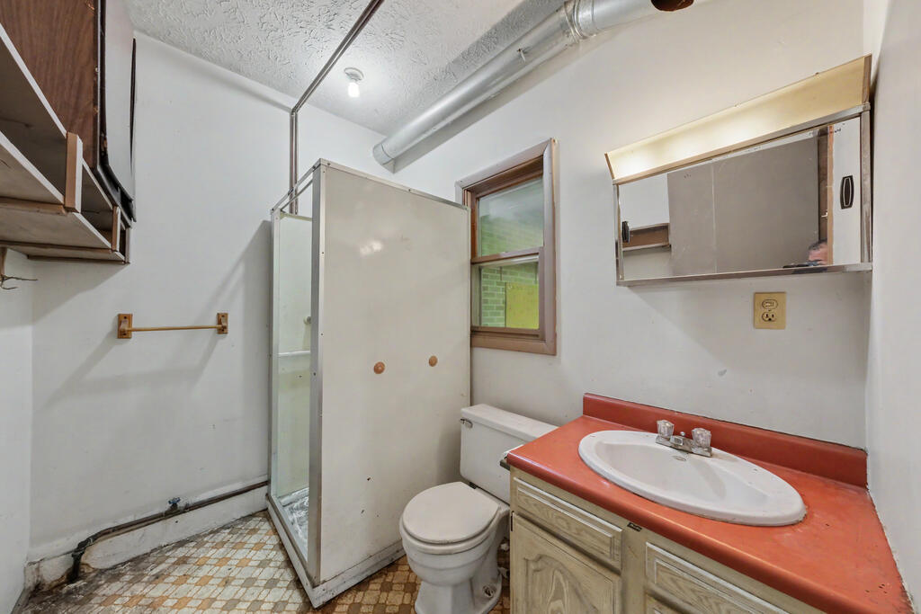 1383 Michigan Drive Property Photo 28