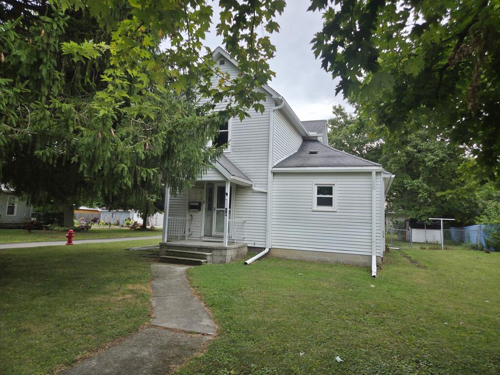 40 Walnut Property Photo 1