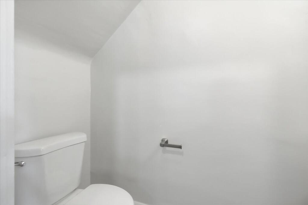 297 Vennum Avenue Property Photo 21