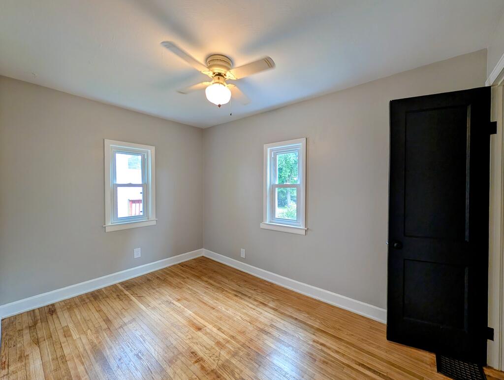 3 Walker Ave Property Photo 14