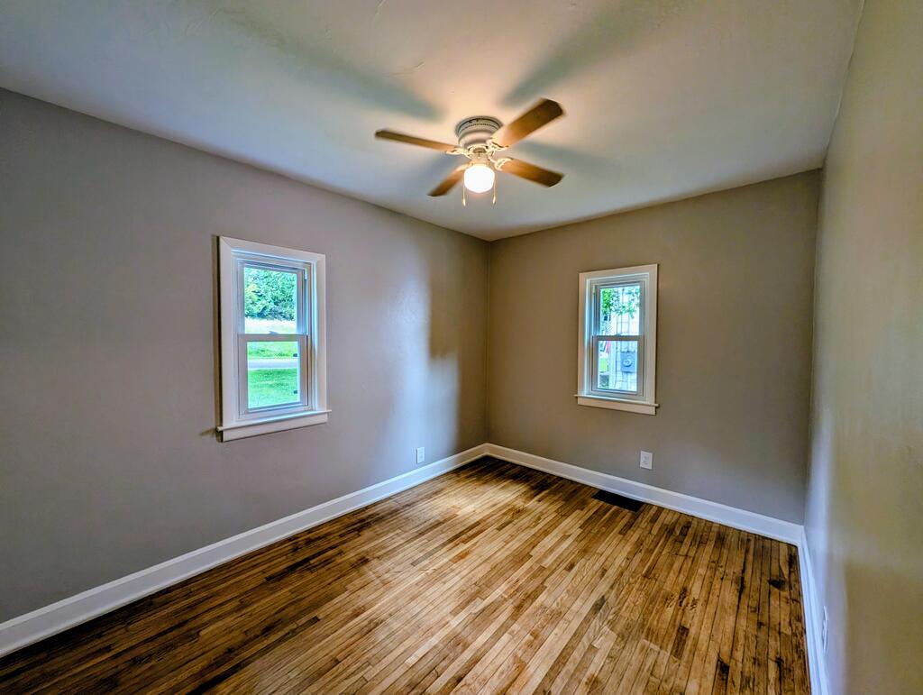 3 Walker Ave Property Photo 16