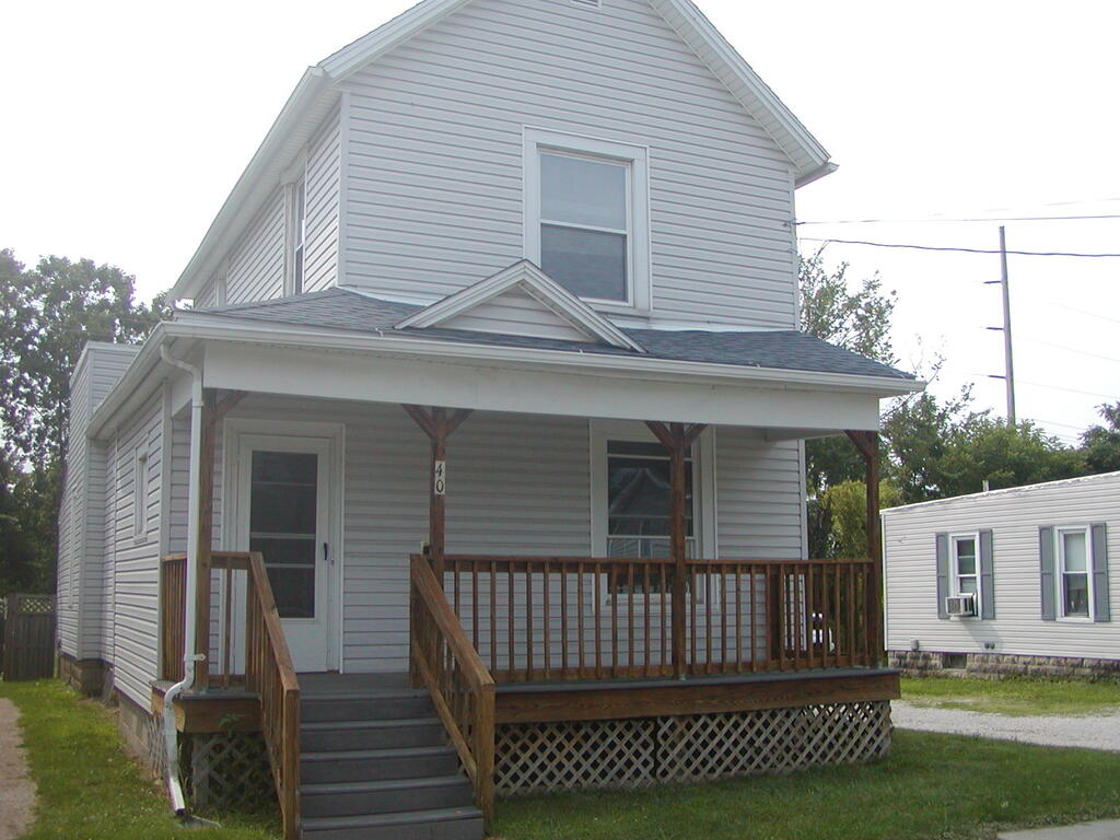 40 Broadway Property Photo 1
