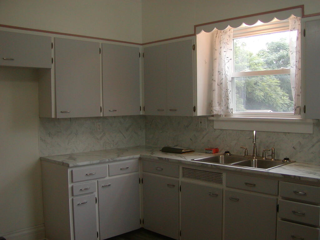 40 Broadway Property Photo 9