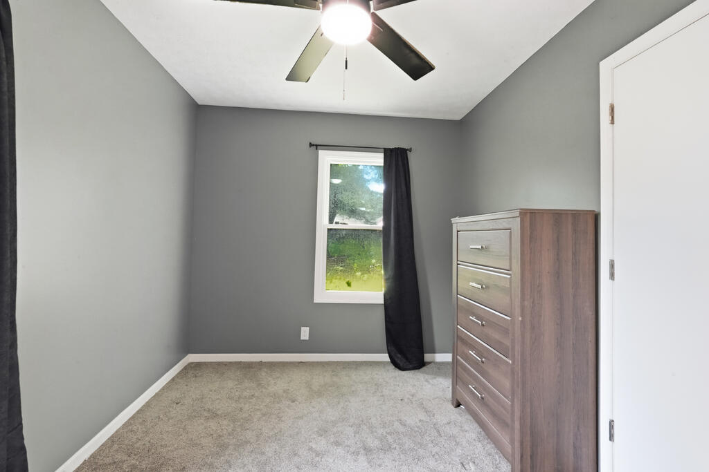 898 Reed Avenue Property Photo 8