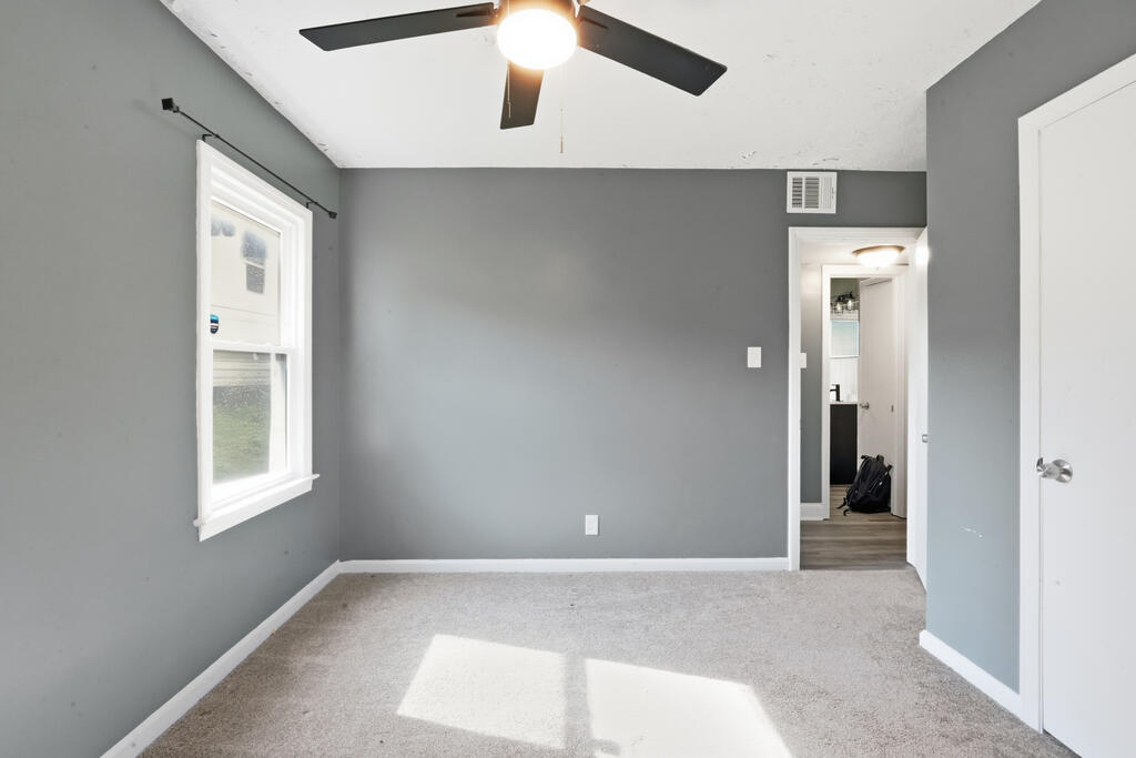 898 Reed Avenue Property Photo 12