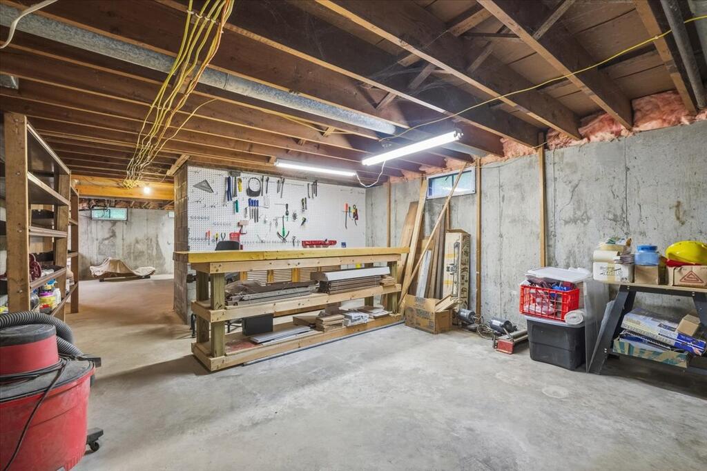95 Griffon Drive Property Photo 36