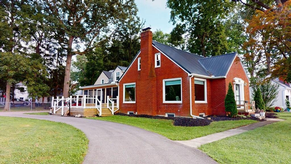 805 Maplewood