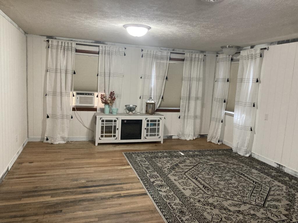 805 Maplewood Property Photo 31