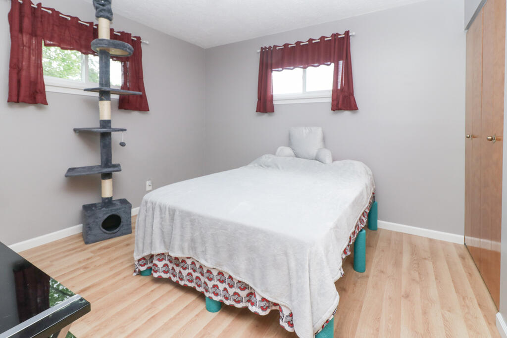 274 Cliffbrook Property Photo 24