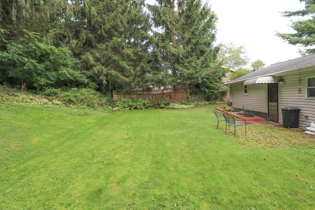 274 Cliffbrook Property Photo 31