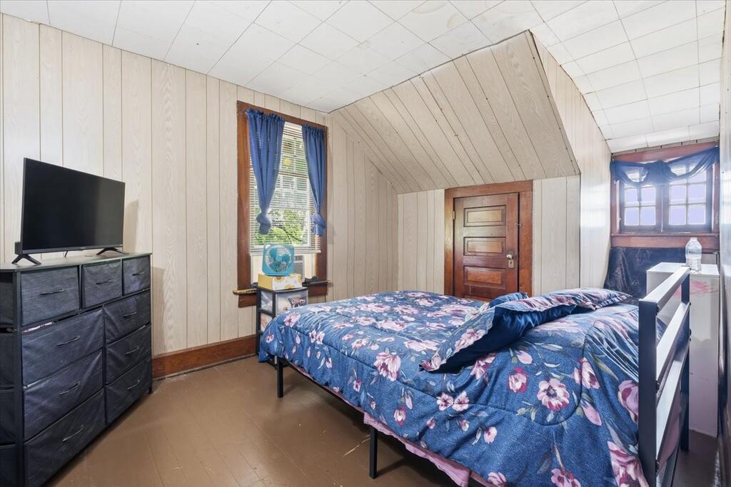 30 Helen Property Photo 10
