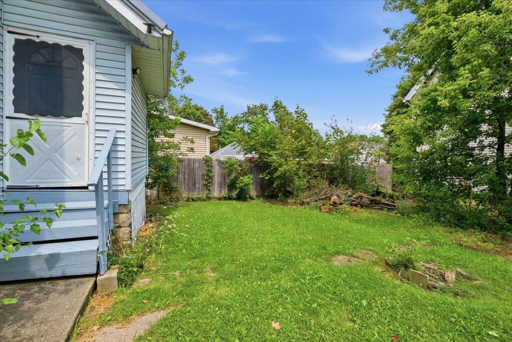 30 Helen Property Photo 18