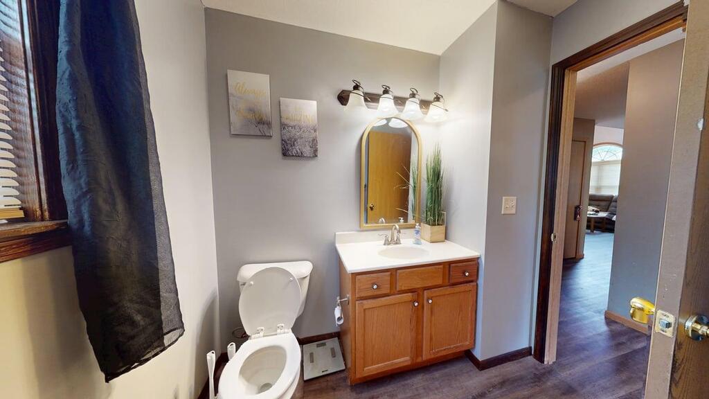 303 Woodbine Property Photo 16