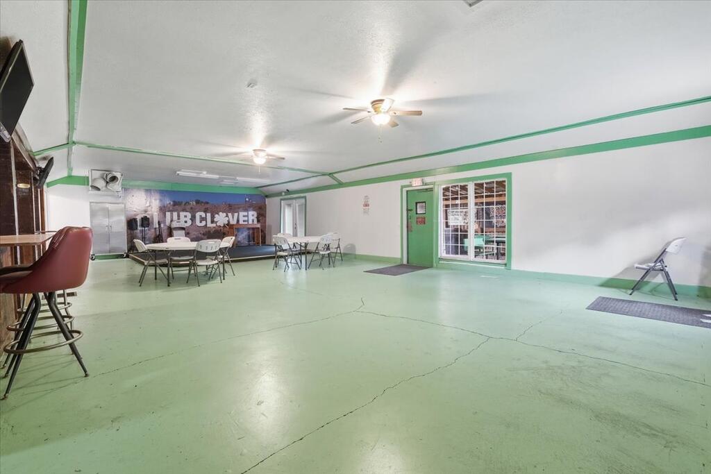 185 Orange Street Property Photo 8