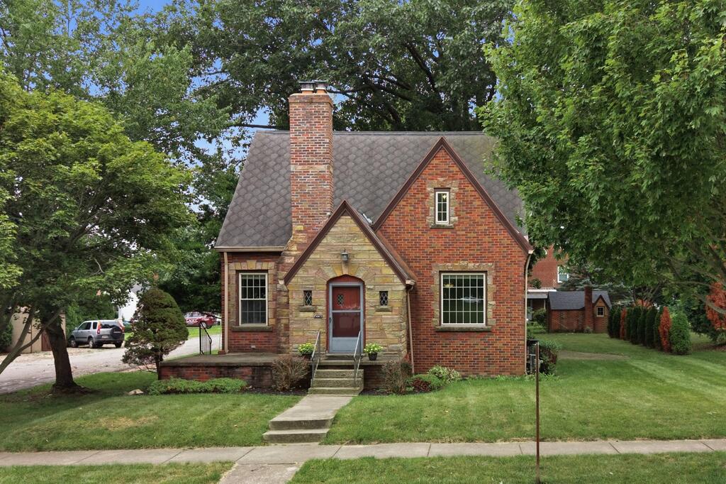 315 Samaritan Ave Property Photo 2