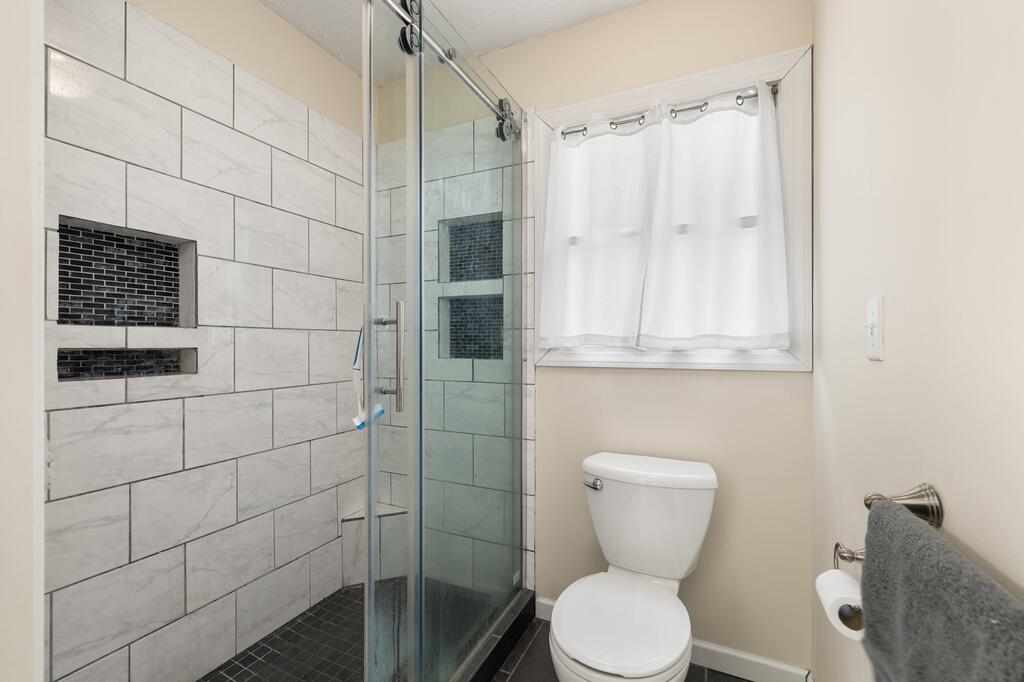 6730 Nathaniel Dr. Property Photo 26