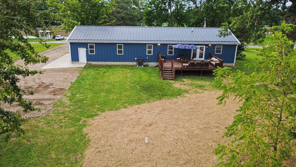 1999 County Road 156 Property Photo 42