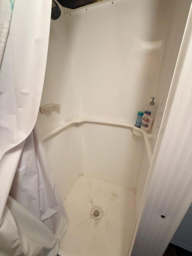 91.5 Fitting Ave Property Photo 18