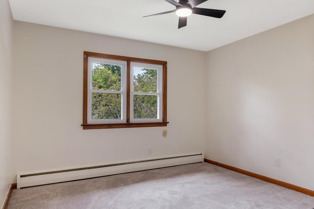 1116 Devonwood Dr Property Photo 17
