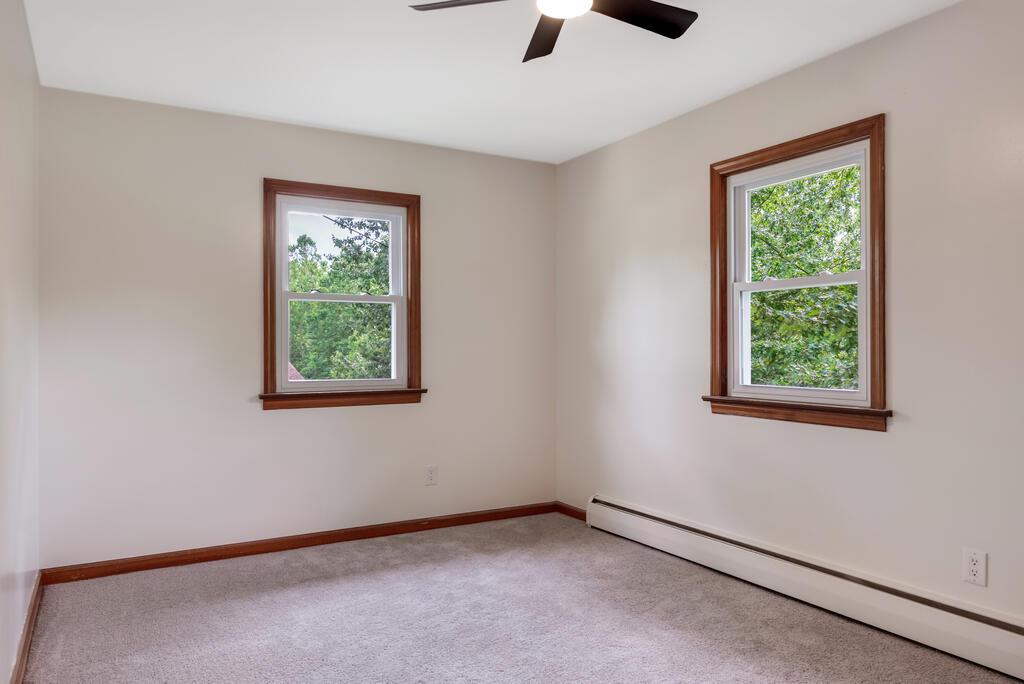 1116 Devonwood Dr Property Photo 18