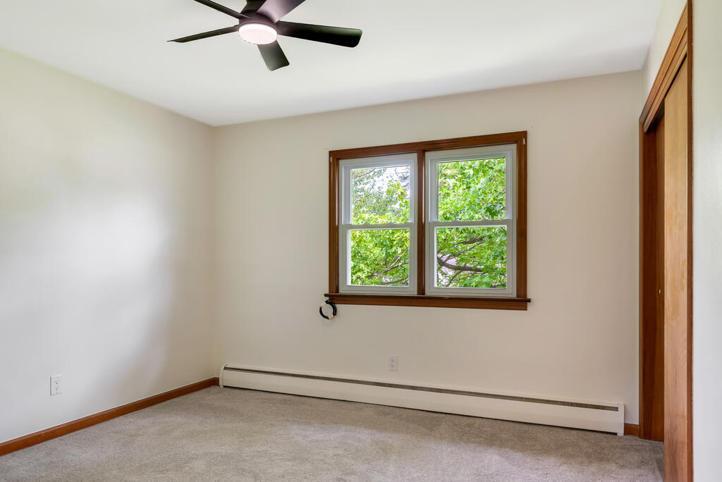 1116 Devonwood Dr Property Photo 23