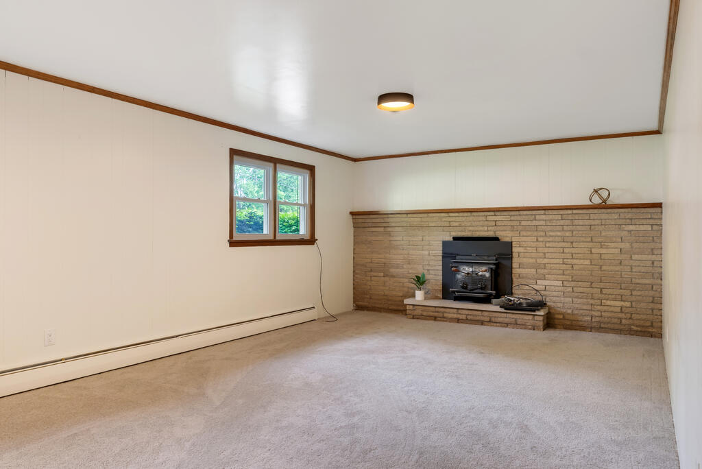 1116 Devonwood Dr Property Photo 25