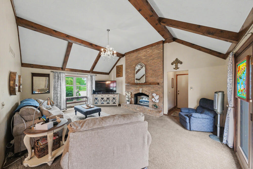 1300 Cedarlawn Ct Property Photo 15