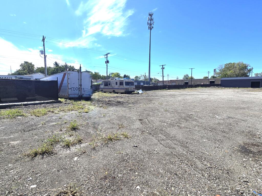 807 Virginia Avenue Property Photo 36