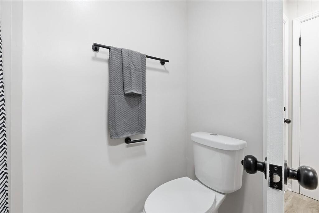 1073 Martha Avenue Property Photo 25