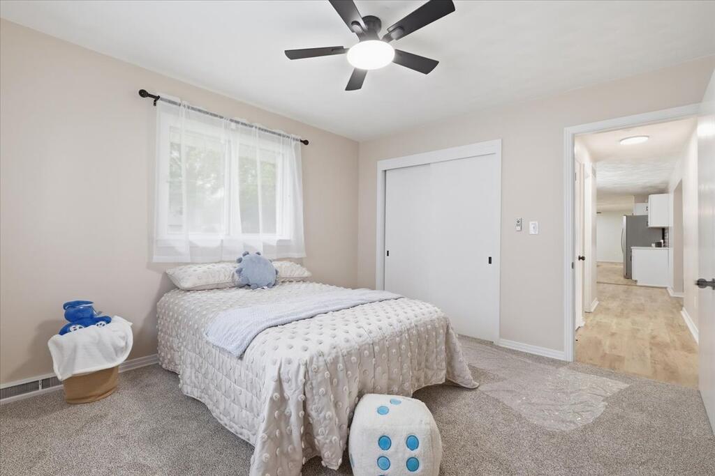 1073 Martha Avenue Property Photo 32