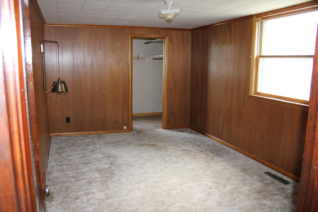 521 E Harding Way Property Photo 14
